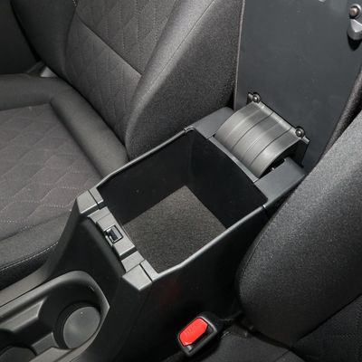電磁ブレーキシステム トヨタ・コロラ 2023 1.8L 双エンジンのパイオニア版