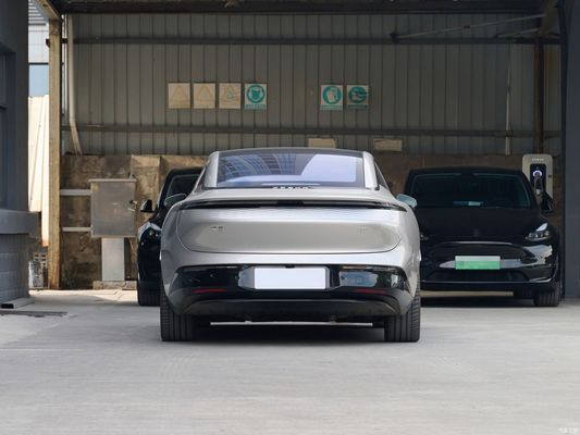 純電動 2024 カー Zeekr007 セダン 4WD 75kwh 100wkwh バッテリー 最高速度 210 Km/H EV
