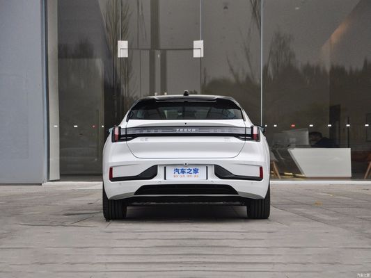 電気自動車 EV Zeekr 001 2023 最高速度 Km/H 200 構造ハッチバック 車 100kwh