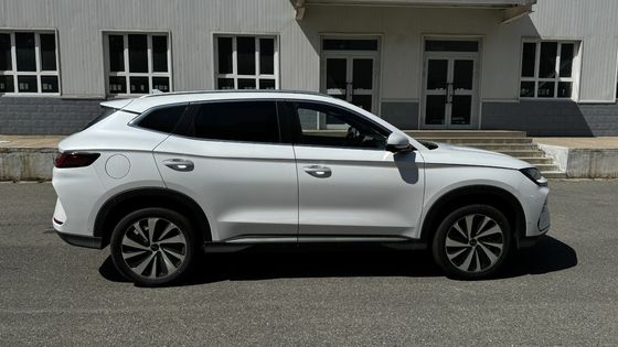 2023 Byd E2 EV Car Luxury Edition 純電気自動車 白色と左方向車