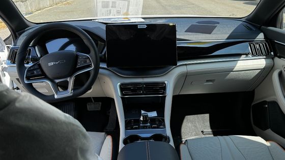 2023 Byd E2 EV Car Luxury Edition 純電気自動車 白色と左方向車