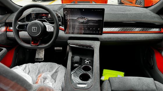ハッチバック Zeekr 001 You エディション 100 Kwh オレンジ色 Z-スポーツ 2024年に生産