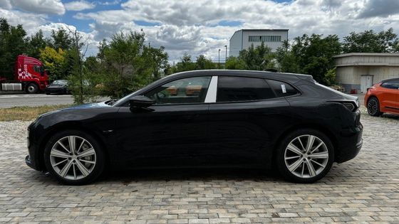 左ステアリングと電磁ブレーキシステム 2023 Zeekr 001 You バージョン 100kwh