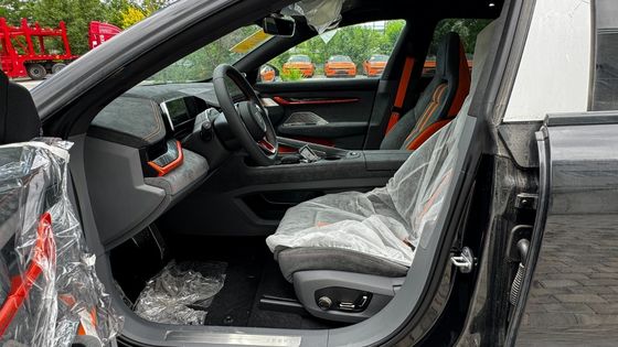 左ステアリングと電磁ブレーキシステム 2023 Zeekr 001 You バージョン 100kwh