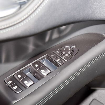 BYDシーライオン 550 スマート航空版SUV 5人座 225km/h最大速度