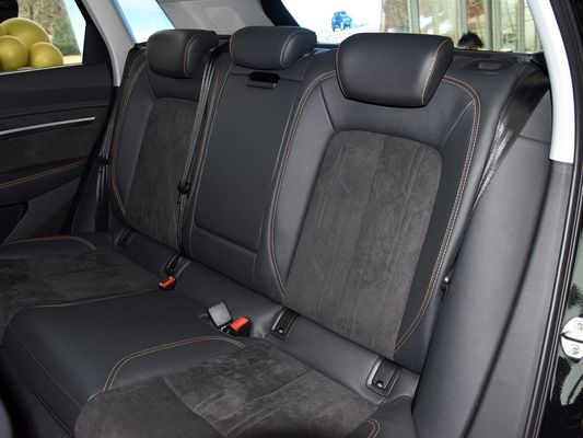 アウディ・E・トロン 2021 50 クワトロ 電動SUV 電磁ブレーキシステム搭載