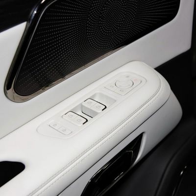 6 席 2023/2024 オート SUV 中古/電動車 EV 自動車 ギアボックス オートマティック オーダーメイド 要求