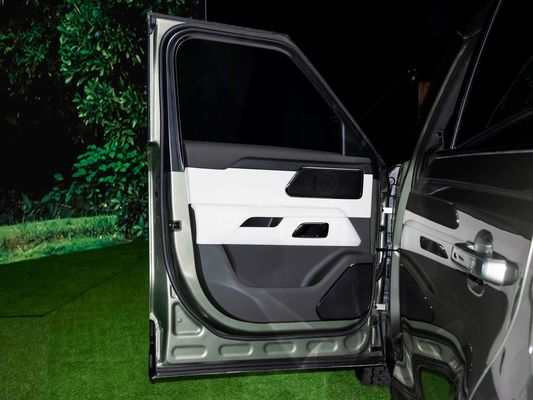 閉ざされた車体タイプ カスタマイズ 2023 楽しんで 6 席 SUV