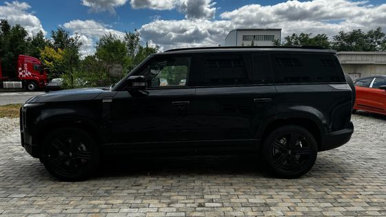 ポールストーン 01 2023モデル 6席版 AWD 黒外装色