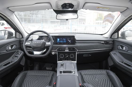 Exeed 2023 300t 2WD マクフェルソン独立式懸垂と閉ざされた車体タイプ