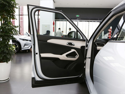 2024401km トランセンデンス SUV 白外装色 BYD 元UP 先進技術