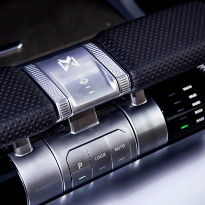 EVカー M-Hero 917 エクステンデッドレンジ Mhero 917 ハイブリッド大型SUV 電動燃料型