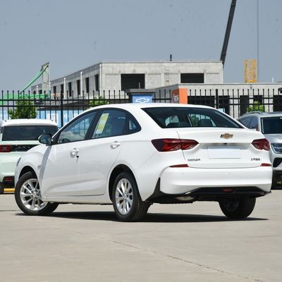 Wltc総合燃料消費量5.86 シェボレー クルーズモンザ 1.5L 双クラッチ 楽しんで