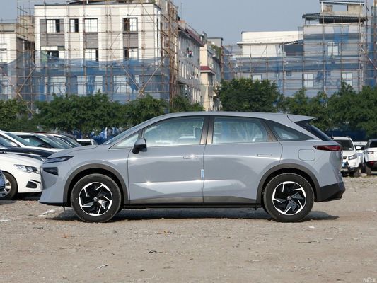 左方向電動車 EV SUV ドンフェング ベヌシア Vx6 2023 520 空気自動ギアボックス