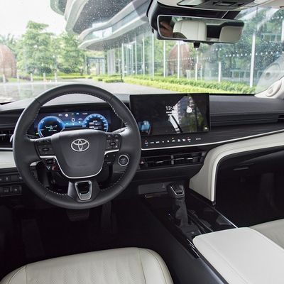 2024 トヨタ・キャムリー 双エンジン 2.5hg フラグシップハイブリッド 車 左方向 閉ざされた車体タイプ