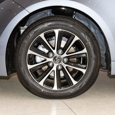 トヨタ・レヴィン 1.8L エディション ハイブリッド・エネルギーカー 最大出力101kW 高排量