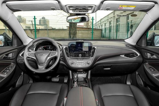 マリブ・XL 2022 レッドライン 550t オートマティック ルイ・リアン版