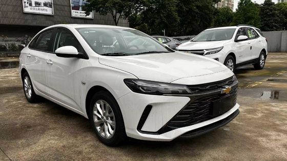 マクファーソン独立式サスペンション モンザ 1.5L 双離合体 エンジョイメントプラス エディション セダン