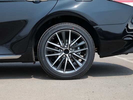 2023 トヨタ・キャムリー 2.5g デラックス・エディション ガソリン 2.5L 207HP L4 車