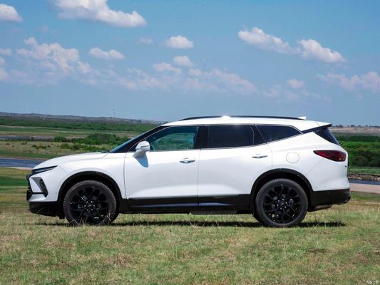SUV シェブロレット ブレイザー Mh 650t RS 双クラッチ 4WD 清版 最大速度 210 km/h