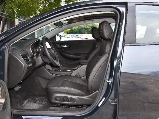 シェブロレット マリブXL 2023 レッドライン 2.0t ルーイジ バージョン マクファーソン独立式懸垂