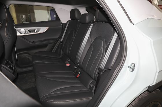 2座 閉ざされたボディタイプ チェリーSUV Omoda 2022 1.6tgdi DCT 多次元版