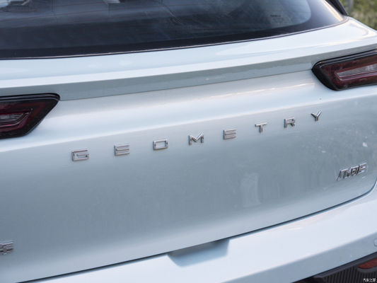 パーソナライゼーション 電気自動車 EV SUV ジーリージオメトリE 2023 401KM ライトリング タイガー 5人座