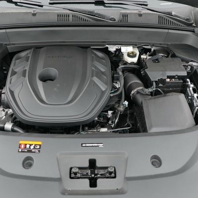 排気量 1600-2500cc ジーリー・シンギュエル 2.0td 高性能自動FWD フラグシップSUV