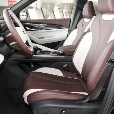 排気量 1600-2500cc ジーリー・シンギュエル 2.0td 高性能自動FWD フラグシップSUV