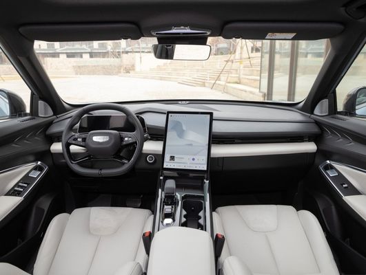 燃料 ジーリー・ボーイ/アトラス クール 1.5td インテリジェントSUV 5座 0km 中古車販売