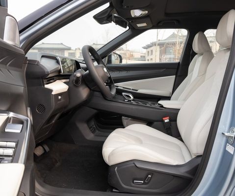 燃料 ジーリー・ボーイ/アトラス クール 1.5td インテリジェントSUV 5座 0km 中古車販売