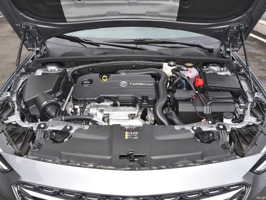 カスタマイズされた要求 2023 レガル 552t スマートエンジョイメント エディション セダン 1.5L 169馬力 L4