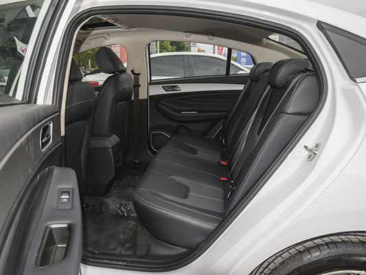 アリゾ Gx チャンピオン エディション 1.5L CVT ガソリンカー
