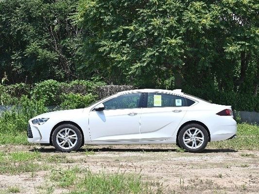 ビュイック・ニューラゲル 25t 2024 1000-1600cc排量を持つ自動車とガソリン燃料