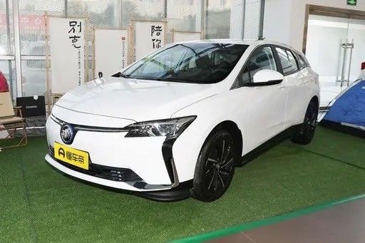 閉ざされた車体型 ブイック ベライトブルー 6 コンフォート版 430km 5席以上