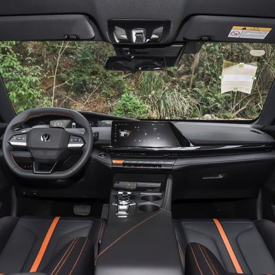 セダン チャンガン ユニ-V 1.5t 5席 ガソリンカー 最大パワー Kw 173 PS ガソリン セダン