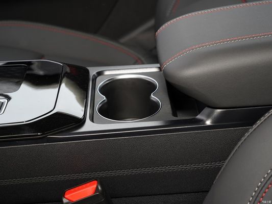 チェリーティゴ7 スーパーパワー 1.6t DCT スーパーパワーヒーロー ガソリンカーSUV 最高速度200