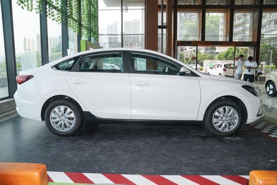 チャンガン・エードオカー EV460 電動車EV LiFePO4バッテリー4座席
