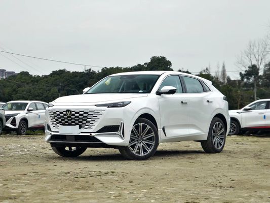 1845 Kg 2023 チャンガンユニ-K 2.0t 2WD ガソリン 最大配置 車 車両 オート