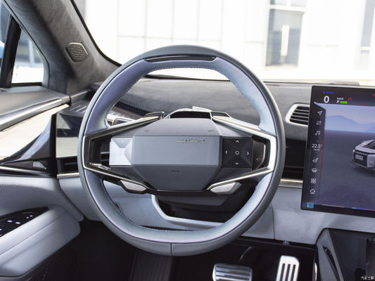 エネルギー用車 2022 Hiphi Z 5人乗りEVセダン 48V電圧と電気エネルギータイプ