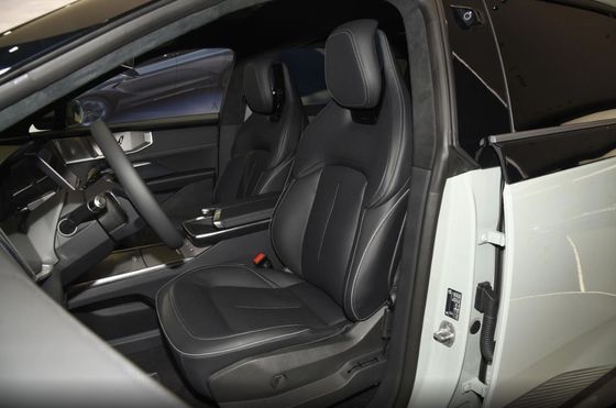 5リンク独立式サスペンション 後ろのサスペンション形式 2023 Hiphi Y 560km エリートエディション SUV