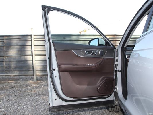 SUV Chery Tiggo8 PRO 390t 2WD ワスト エディション 7 シート ガソリンカー カスタマイズ