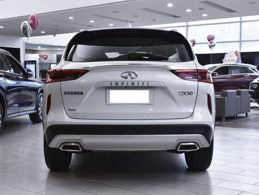 2022 インフィニティ Qx50 2.0t Awd ガソリン車 白と青の機械式ブレーキシステム
