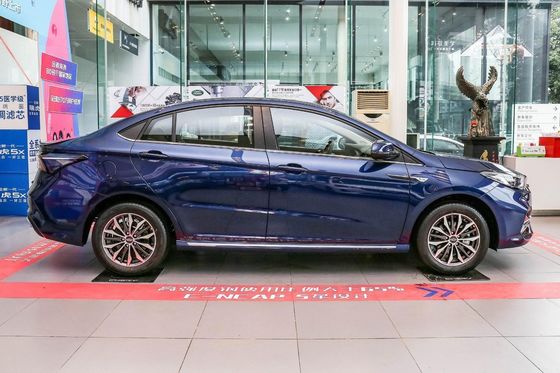 チェリー・アリゾ 5プラス 2021 リトル・ZE 1.5t CVTタイププラス 閉ざされたボディタイプ 車
