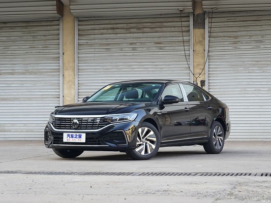 2023年モデル VW パサット PHEV 長バッテリー寿命 顧客要求のための高級セダン