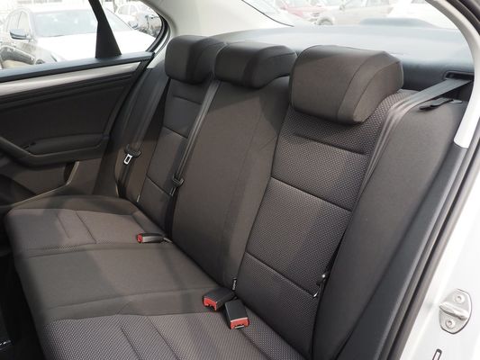 構造 セダン トーク 145nm 2019 VW ボラ レジェンド オート ファッション 1.5L 112馬力 L4