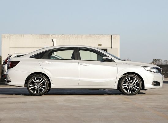 ホンダ クライダー 2024 180ターボ CVT デラックス版 燃料 ガソリン カーブ重量 1290kg