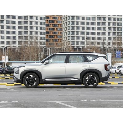 KIA EV5 530 ライト エア ランド SUV 電気自動車 左方向車と64.2Kwh バッテリー