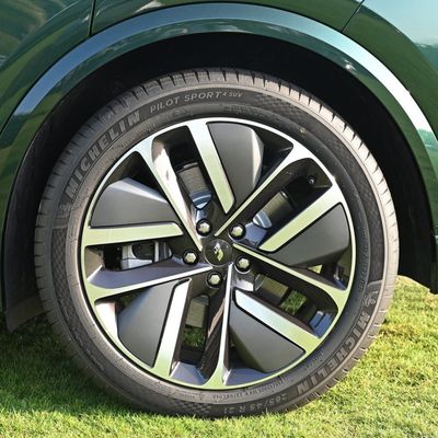 グレー リキシアン エクステンデッドレンジ カーシート 5 リキシアン L7/L9 PRO/Max/Ultra Luxury 2024 EV SUV