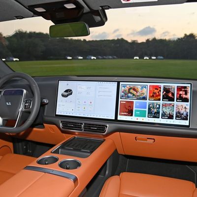 左方向 リキヤング L7/L9 PRO/Max/Ultra Luxury 2024 EV SUV 5人座とリキヤング